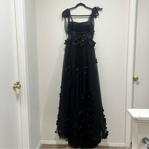 KISS PROM NWT Black Evening Gown